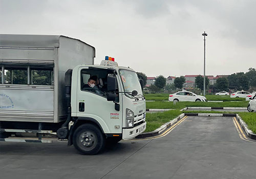 Trang Chủ 9 C